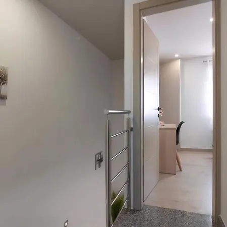 Mit Whirlpool Und Sauna, In *